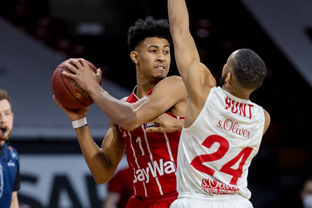 季中表现稳 季中表现稳