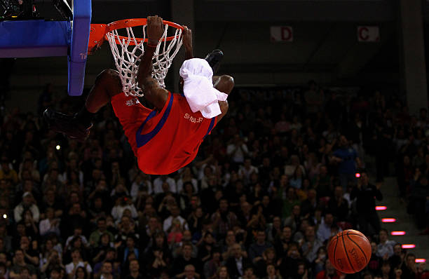 巴塞罗那仍 巴塞罗那仍