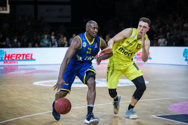 动作细节上 动作细节上